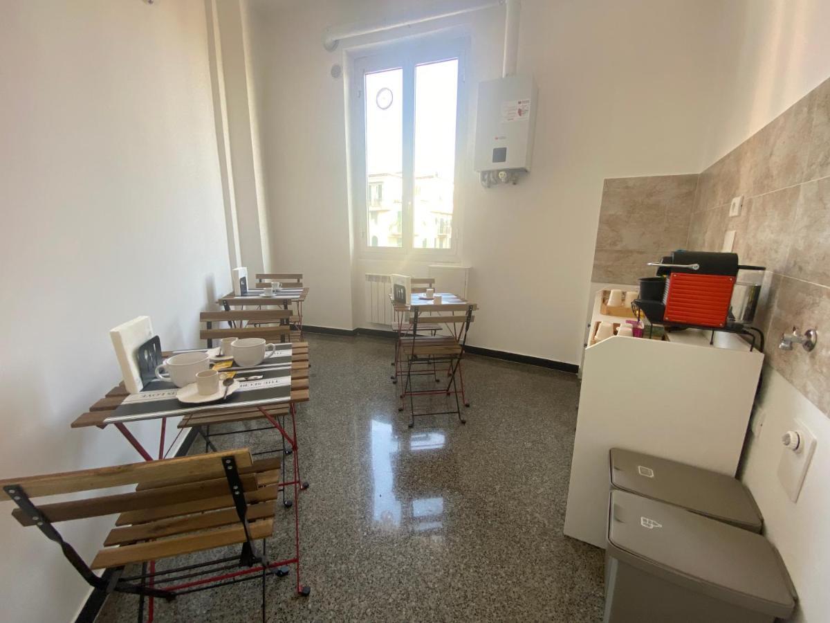 Casa Amedeo Panzió Genova Kültér fotó